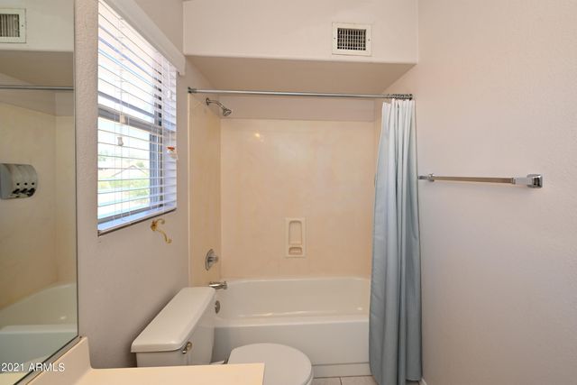 5730 E GELDING Drive, Scottsdale, AZ 85254