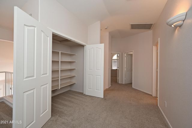 5730 E GELDING Drive, Scottsdale, AZ 85254