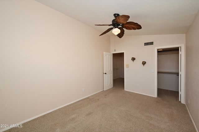 5730 E GELDING Drive, Scottsdale, AZ 85254