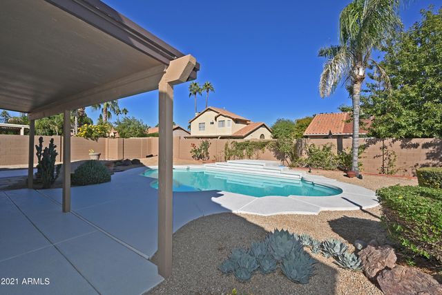 5730 E GELDING Drive, Scottsdale, AZ 85254