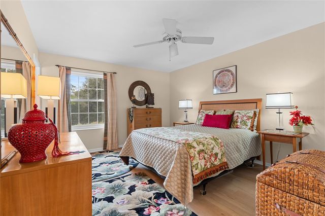 3910 37TH STREET S 39, St Petersburg, FL 33711