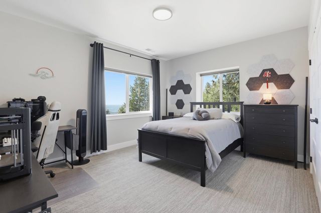 6645 Blue Ridge Way, Deer Park, WA 99006