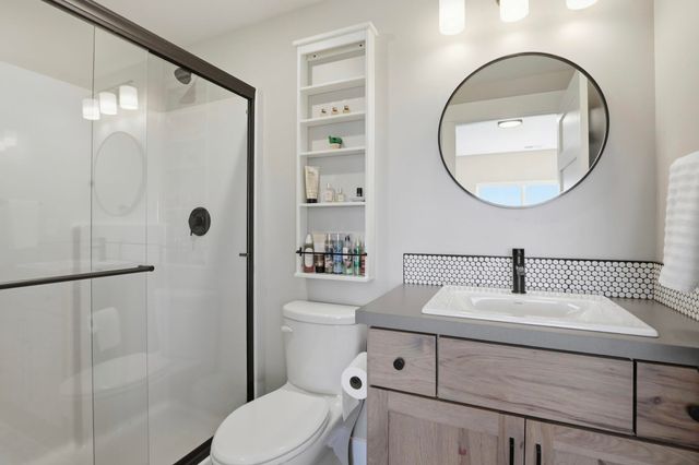 6645 Blue Ridge Way, Deer Park, WA 99006