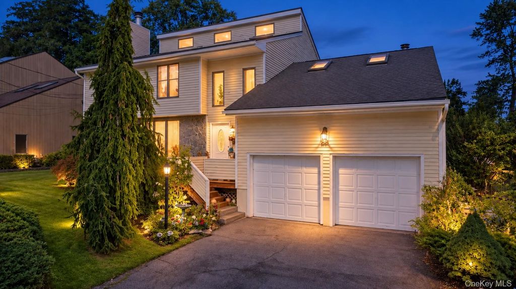 88 Rockingchair Road, White Plains, NY 10607 — exterior