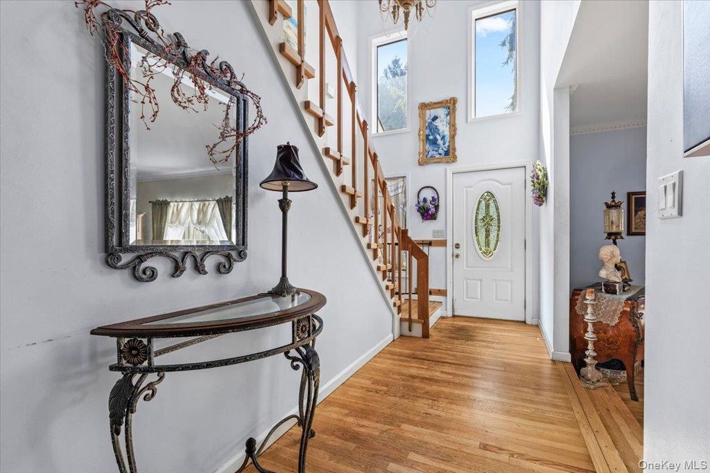 88 Rockingchair Road, White Plains, NY 10607 — photo 3