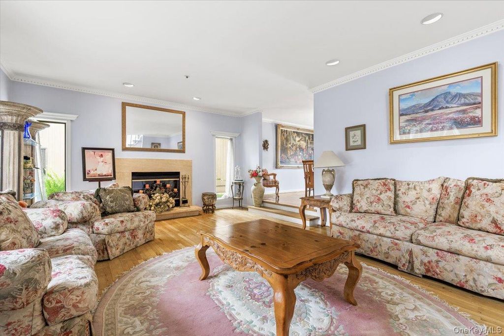 88 Rockingchair Road, White Plains, NY 10607 — photo 5