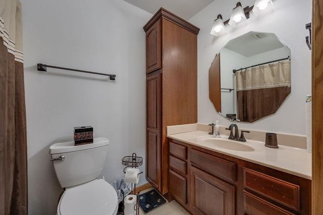 2516 LEOPOLD Way, Sun Prairie, WI 53590