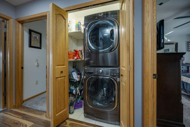 2516 LEOPOLD Way, Sun Prairie, WI 53590