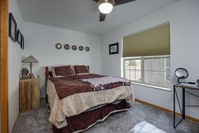 2516 LEOPOLD Way, Sun Prairie, WI 53590