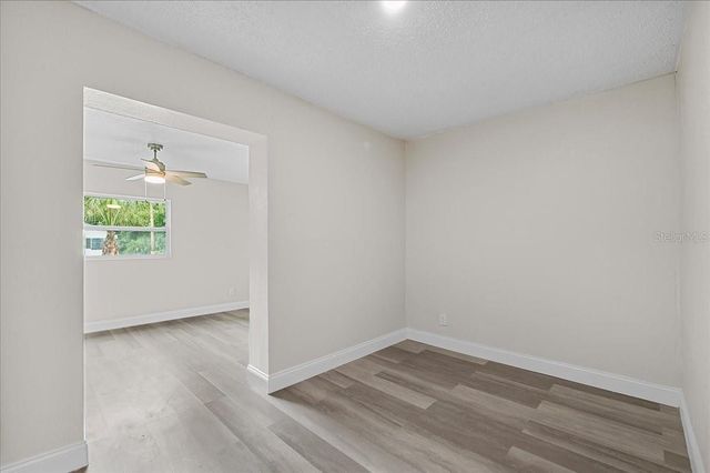 1906 E IDA STREET, Tampa, FL 33610