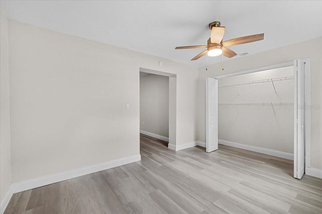 1906 E IDA STREET, Tampa, FL 33610