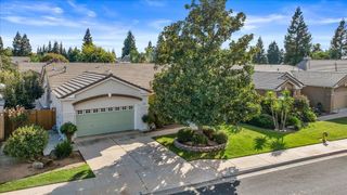 2484 Twain Avenue, Clovis, CA 93611