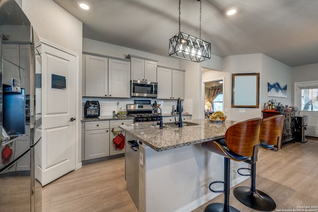 11934 CHIPPER LNDG, San Antonio, TX 78221