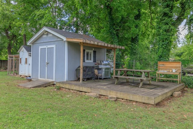 11671 Walker Road, Soddy Daisy, TN 37379