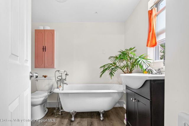 823 First Avenue, Kingston, NY 12401