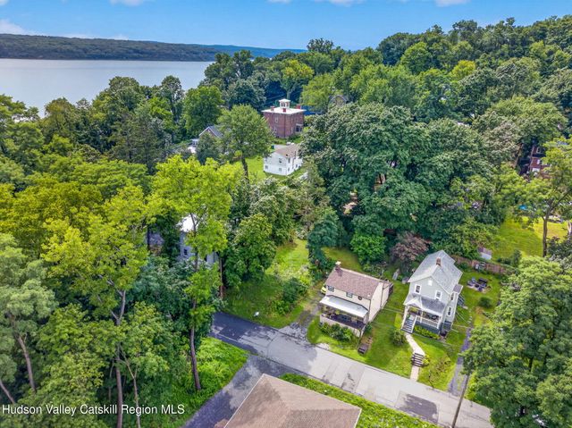823 First Avenue, Kingston, NY 12401
