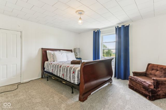 26735 Six Points Road, Sheridan, IN 46069