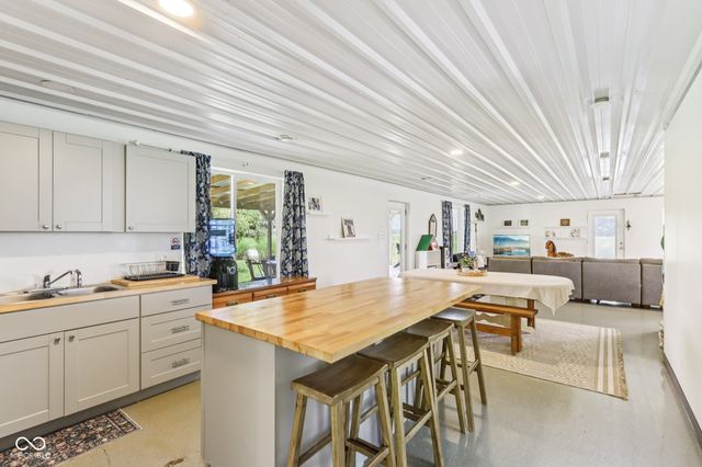 26735 Six Points Road, Sheridan, IN 46069