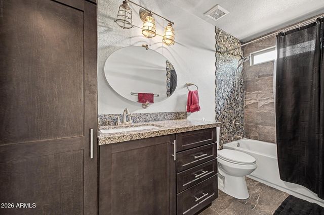 1760 W MUIRWOOD Drive, Phoenix, AZ 85045