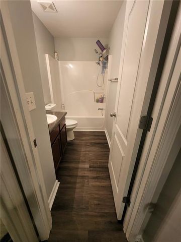 843 Lobdale Falls Drive, Lawrenceville, GA 30045