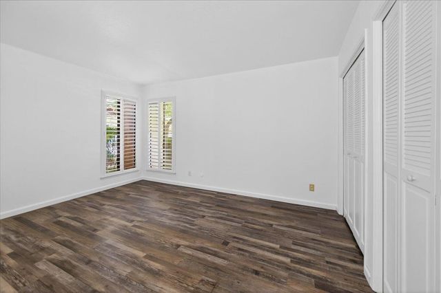 5564 N El Adobe Drive, Fresno, CA 93711
