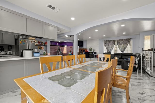 9164 Quincy Avenue, Hesperia, CA 92345