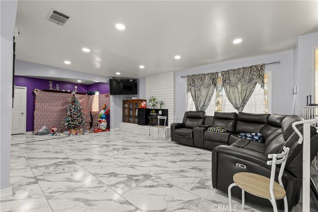 9164 Quincy Avenue, Hesperia, CA 92345