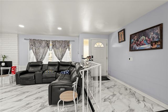 9164 Quincy Avenue, Hesperia, CA 92345