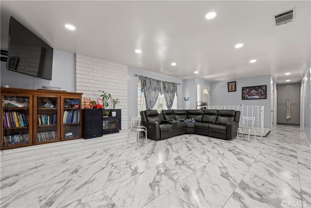 9164 Quincy Avenue, Hesperia, CA 92345