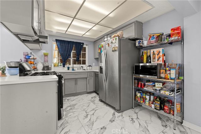 9164 Quincy Avenue, Hesperia, CA 92345