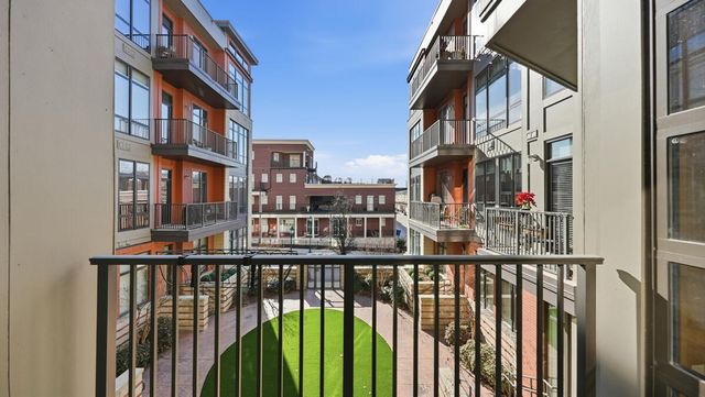 129 Walnut Street Unit 214, Chattanooga, TN 37403