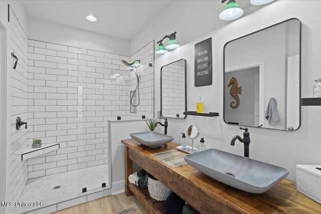 14301 Wolf Run Boulevard, Gulfport, MS 39503