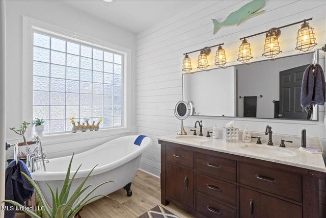 14301 Wolf Run Boulevard, Gulfport, MS 39503