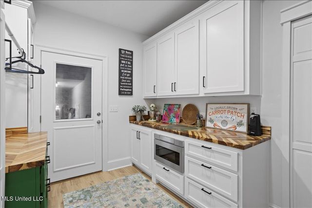 14301 Wolf Run Boulevard, Gulfport, MS 39503