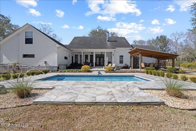 14301 Wolf Run Boulevard, Gulfport, MS 39503