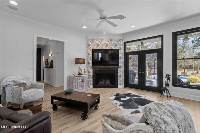 14301 Wolf Run Boulevard, Gulfport, MS 39503