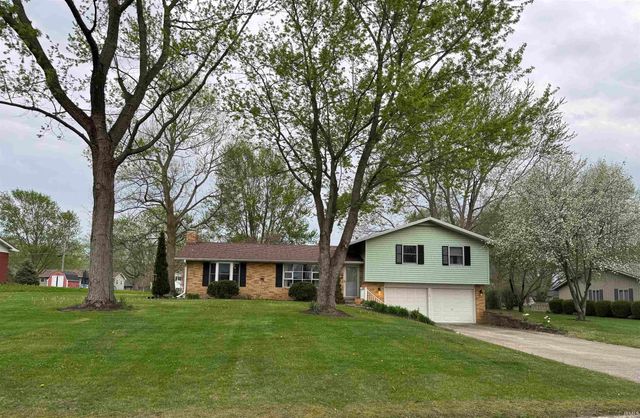 3011 E Kendall Lane, Muncie, IN 47303
