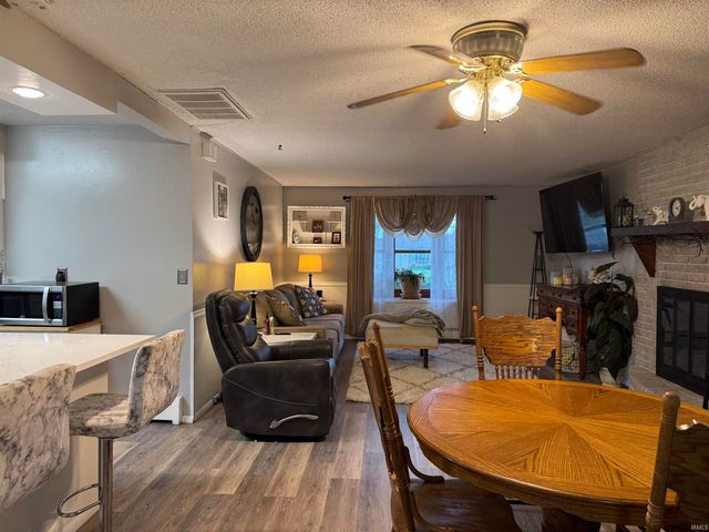3011 E Kendall Lane, Muncie, IN 47303