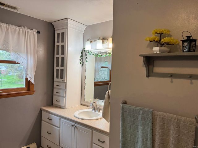 3011 E Kendall Lane, Muncie, IN 47303