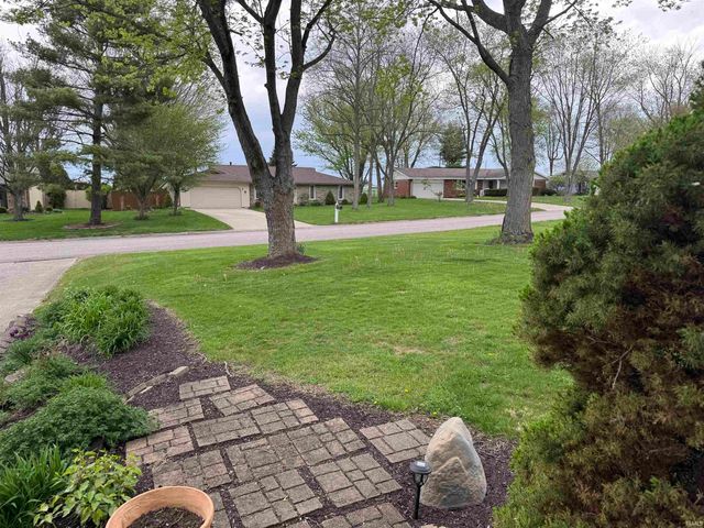 3011 E Kendall Lane, Muncie, IN 47303