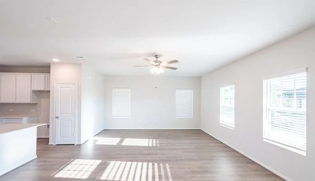 5142 Stonesbattle Pkwy, Murfreesboro, TN 37129