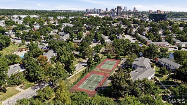 1614 Thrush Terrace, St Louis, MO 63144