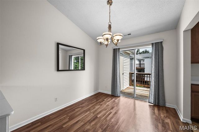 1614 Thrush Terrace, St Louis, MO 63144