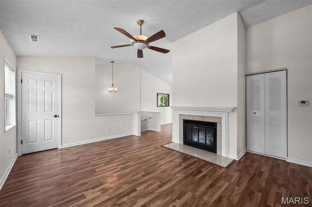 1614 Thrush Terrace, St Louis, MO 63144