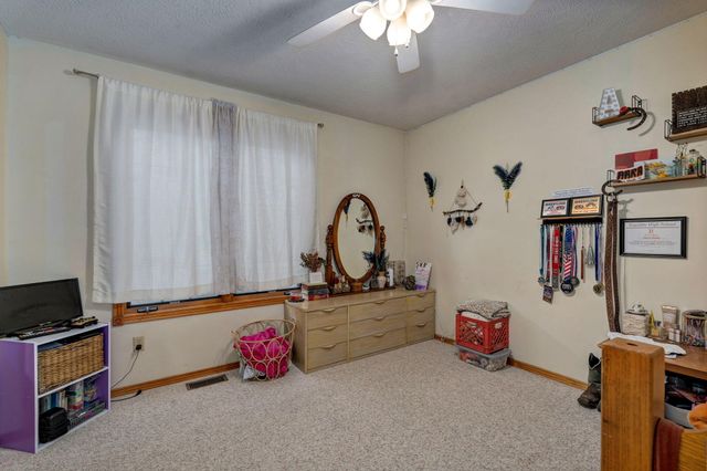 1220 E Charles Street, Republic, MO 65738