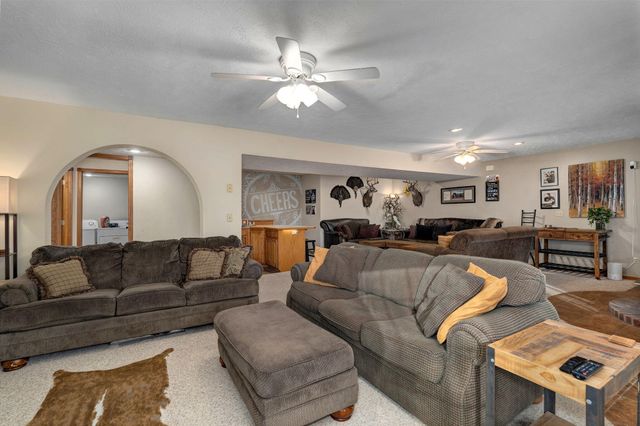 1220 E Charles Street, Republic, MO 65738