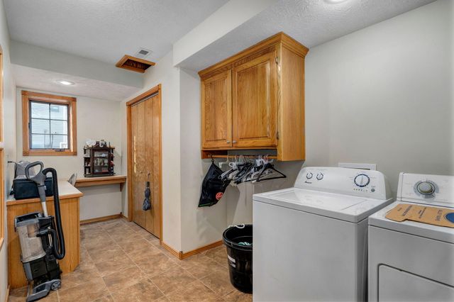 1220 E Charles Street, Republic, MO 65738