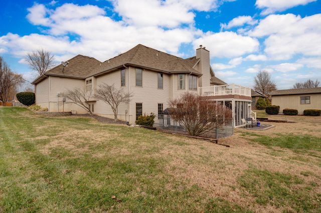 1220 E Charles Street, Republic, MO 65738