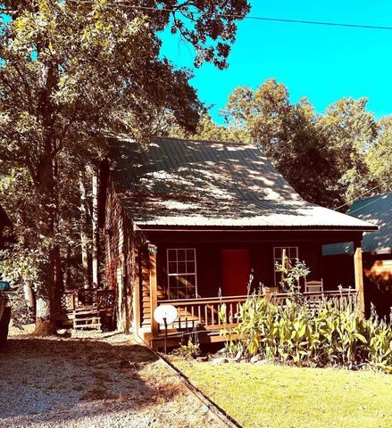 185 WAYSON RD, Counce, TN 38326