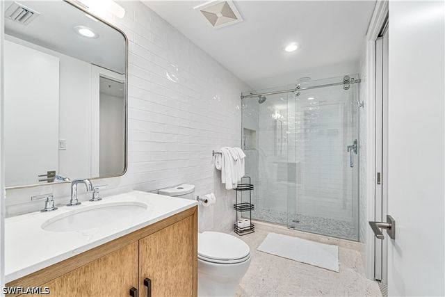 4021 Gulf Shore BLVD N 702, Naples, FL 34103